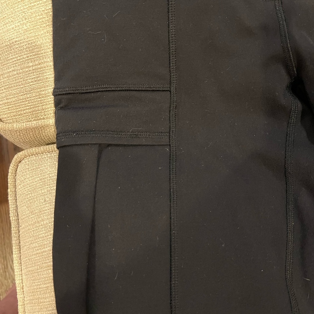 Lululemon black cargo leggings zipper ankles, black, Size 4 - Picture 2 of 4